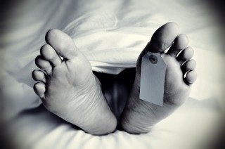 लोडरको ठक्करबाट चिनियाँ नागरिकको मृत्यु