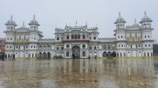 धनुषा कर्फ्युः बिहान ६ः०० देखि ८ः०० बजेसम्म अत्यावश्यक सामग्री खरिद गर्न पाइने