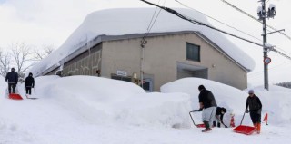 जापानमा भारी हिमपात, ४६ जनाको मृत्यु        