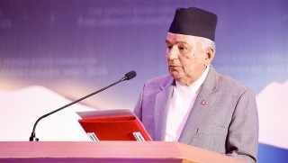 दुवै सदनको संयुक्त बैठकलाई राष्ट्रपतिले सम्बोधन गर्ने