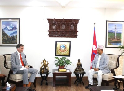 परराष्ट्र मन्त्री खनालसँग जर्मनीका राजदूतको भेट    