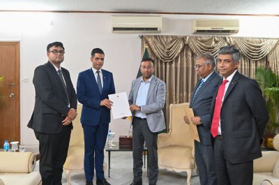 विपद् प्रभावितलाई बङ्गलादेशद्वारा १० लाख अमेरिकी डलर सहयोग   