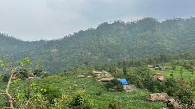 भौतिक विकासको पर्खाइमा पलगडी गाउँ