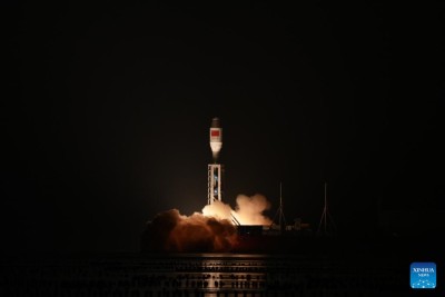 चीनद्वारा समुद्रबाट 'स्मार्ट ड्रागन–३' रकेटको सफल प्रक्षेपण   