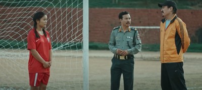 ‘एक सय रुपैयाँमै चलचित्र हेर्न पाइने’   