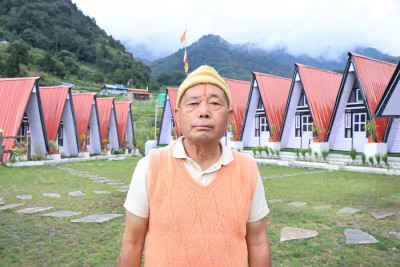 बजार झरेका सन्तानलाई गाउँ फर्काउने बलबहादुरको जुक्ती   