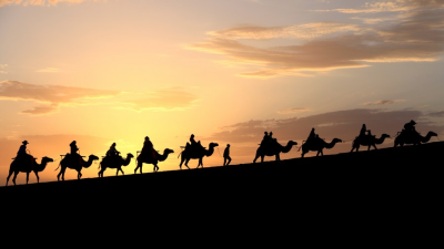 थियान्चिन जाने रेशमी बाटोहरू