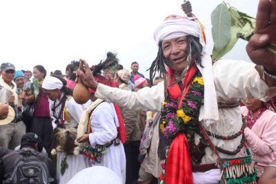 श्रावण शुक्ल पूर्णिमा : धार्मिकस्थलमा धामीझाँक्री मेला        