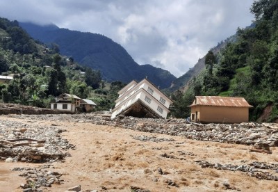 विपद्को एक वर्ष : काभ्रेमा तीन हजारलाई अस्थायी आवास अनुदान   