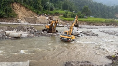 मेची राजमार्गको वैकल्पिक मार्ग अझै सञ्चालनमा आएन   