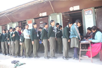 देशभरिका किशोरीलाई क्यान्सरविरुद्धको खोप अभियान    