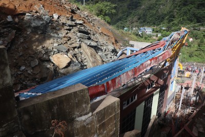 बाढी, पहिरोका कारण म्याग्दीका जलविद्युत् आयोजनाको निर्माण प्रभावित   