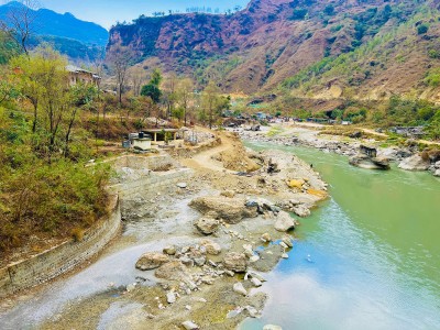 बस्ती संरक्षणका लागि कालीगण्डकीमा तटबन्ध   