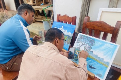 कलामय बन्यो कुश्माको शताब्दी घर   