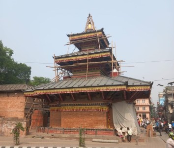 पशुपति क्षेत्रस्थित जयवागेश्वरीको ‘कलेवर’ फेरिँदै    