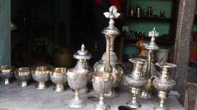 कोइलाको अभावले टक्सारको परम्परागत धातु उद्योग सङ्कटमा