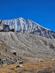 मुगुको कोइकी हिमालमा पहिलो पटक सफल आरोहण        