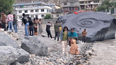 एक महिनामा ८० हजार विदेशी पर्यटक मुस्ताङ भित्रिए    