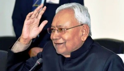 नितिश कुमारद्वारा दशौँ पटक बिहारको मुख्यमन्त्री पदको शपथ ग्रहण        