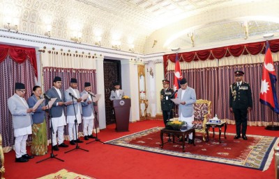 राष्ट्रपति समक्ष पाँच राजदूतकाे शपथ        