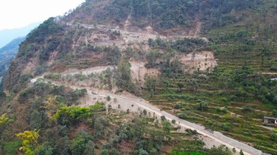 मार्ग खुलेको १५ वर्षपछि सडक स्तरोन्नति