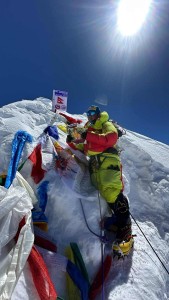 मनास्लु आरोहण गर्ने अहिलेसम्मकै कान्छी आरोही छिरिङ   