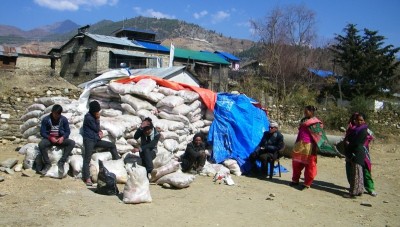 नेपालगञ्जबाट जुम्लामा तीन सय २० क्विन्टल नुन ढुवानी       