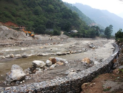 बस्ती जोगाउन तटबन्ध निर्माण   