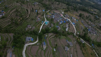 पर्यटकीयस्थल टोड्के जोड्ने सडक स्तरोन्नति   