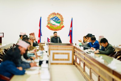 प्रधानमन्त्री शाहद्वारा सांसदहरूसँग छलफल    