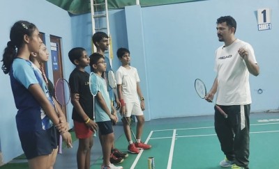 व्याडमिन्टन प्रशिक्षक ‘बिक्की’: स्वदेशमा अवसर  विहिन, भारतमा मासिक डेढ लाख कमाइ   