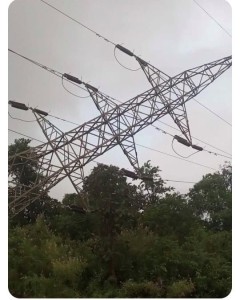 दाउन्नेमा बिजुलीको टावर ढल्दा सिमेन्ट उत्पादनमा समस्या        