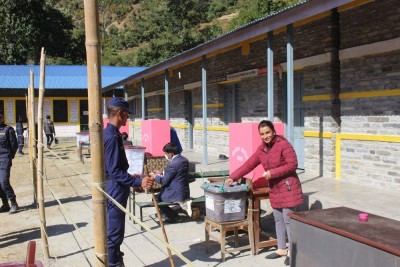 आवधिक निर्वाचनका लागि बार नै तोकेर प्रस्ताव       