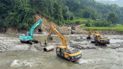 मेची राजमार्गको विकल्पमा जोगमाई खोलामा ‘डाइभर्सन’        