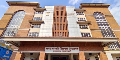 अध्यक्ष ओली र नेता लेखकलाई पाँच दिन थुनामा राखेर अनुसन्धान गर्न अनुमति   