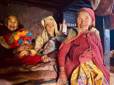 शतायु खड्गबहादुरको दीर्घायु कथा : न चासो, न गुनासो        