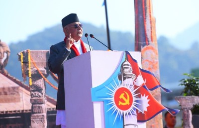 एमालेले देशलाई गलत दिशामा जान दिँदैनः अध्यक्ष ओली   