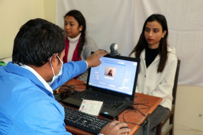 चितवनमा थपिए ९५० जना नयाँ मतदाता        