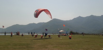 पोखरामा प्याराग्लाइडिङ प्रतियोगिता   