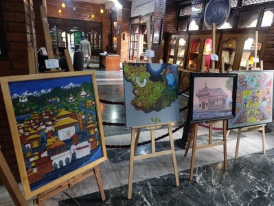 दश देशका कलाकारका चित्रकला प्रदर्शन    