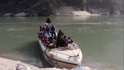 जलयात्राले हतुवागढीसँग तराई क्षेत्रको दूरी छोटियो   