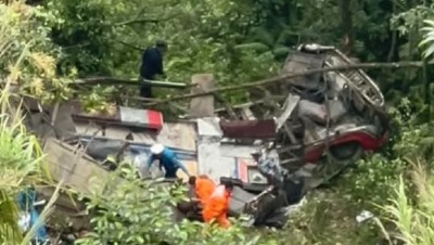 पोखरामा स्कुल बस दुर्घटना, पाँच जनाको मृत्यु, १४ जना घाइते