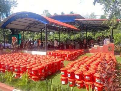 बाढी प्रभावितलाई ‘विश्व खाद्य कार्यक्रम’को २९ टन खाद्य सामग्री    