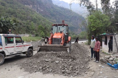 बजेट अभावमा म्याग्दीका बहुवर्षीय सडक आयोजना प्रभावित    