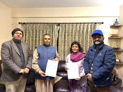 जसपा नेपाल र जसपाबीच एकता घोषणा    