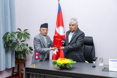 राष्ट्रपति पौडेलसमक्ष मानव अधिकार आयोगको वार्षिक प्रतिवेदन पेस        