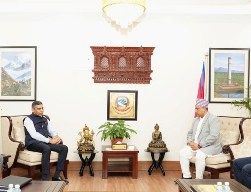 परराष्ट्रमन्त्री खनालसँग भारतका अतिरिक्त सचिव महावरको शिष्टाचार भेट