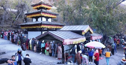 मुक्तिनाथको भेटीबाट बैंकमा थुप्रियो ११ करोड ७६ लाख