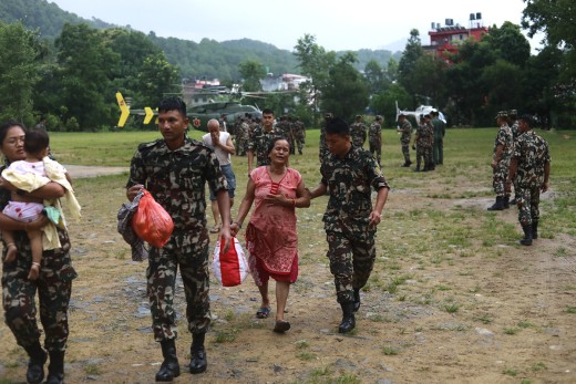 भोटेकोशी बाढी : चार हजार २७० जनाको उद्धार, चार हजार ५९९ जना अझै बेपत्ता