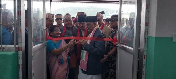 प्रधानमन्त्री ओलीद्वारा इलामको माई नगर अस्पताल उद्घाटन